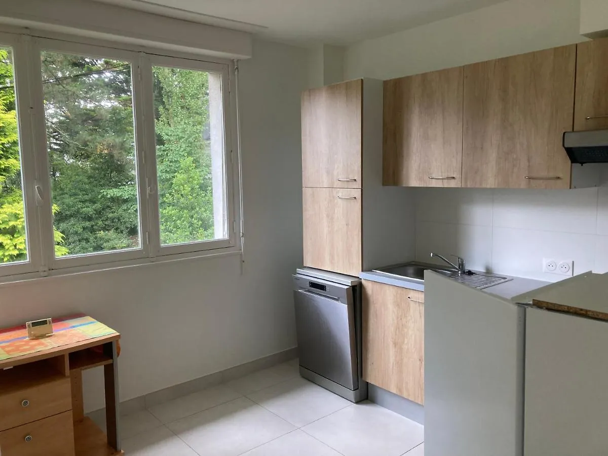 Etage Avec Acces Independant Dans Une Maison Avec Grand Parc Dom wakacyjny Lorient